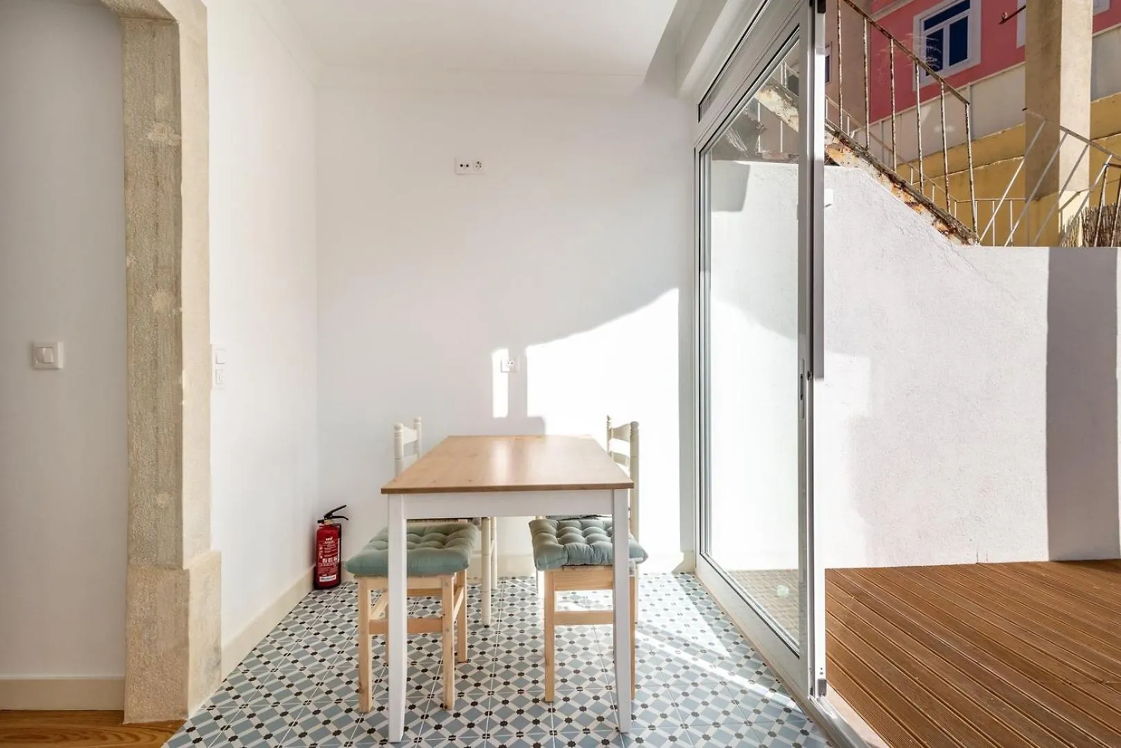 Appartamento Guestready - Dazzling Apt With Private Terrace Lisbona