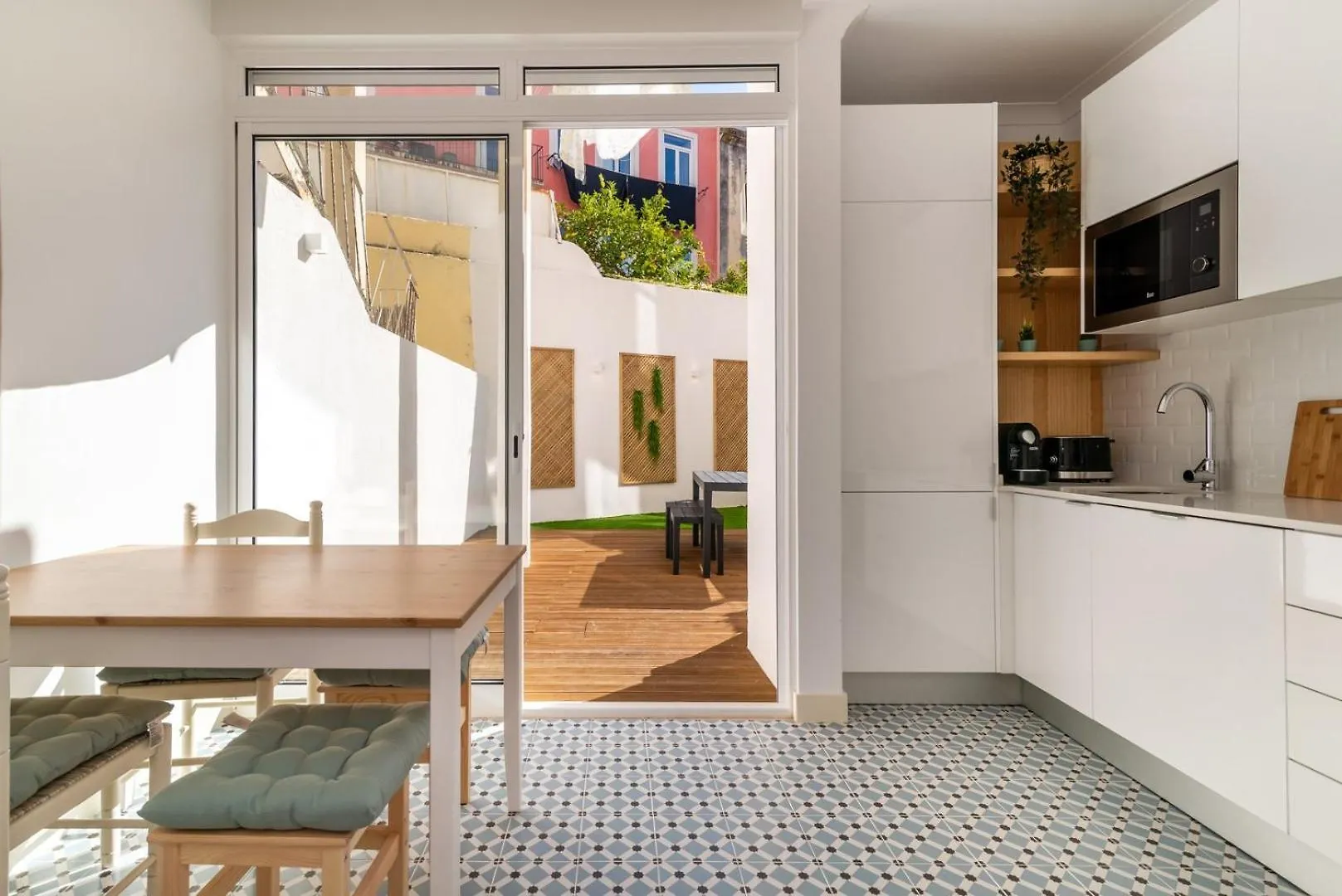 LisboaGuestready - Dazzling Apt With Private Terraceアパートメント リスボン